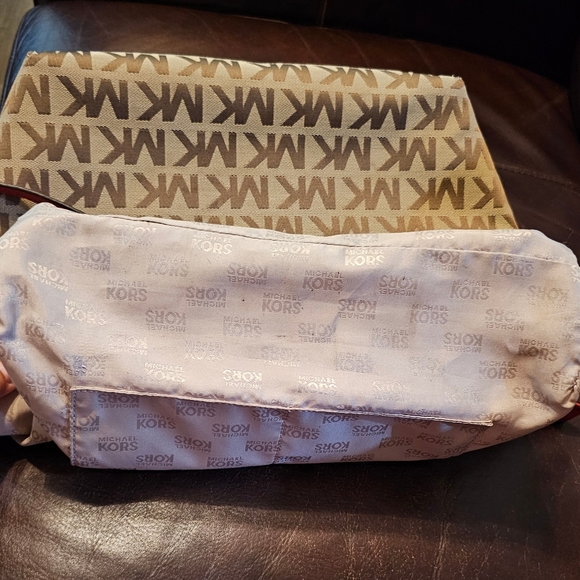 Michael Kors Monogrammed Shoulder Handbag with Red Leather accents EUC - Picture 6 of 16